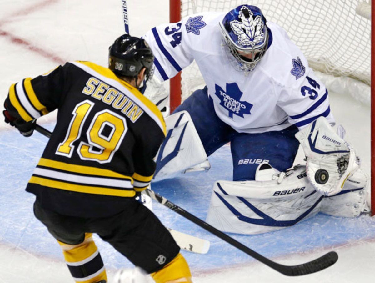 James Reimer made 43 stops to help the Leafs edge the Brunis 2-1. (Charles Krupa/AP)