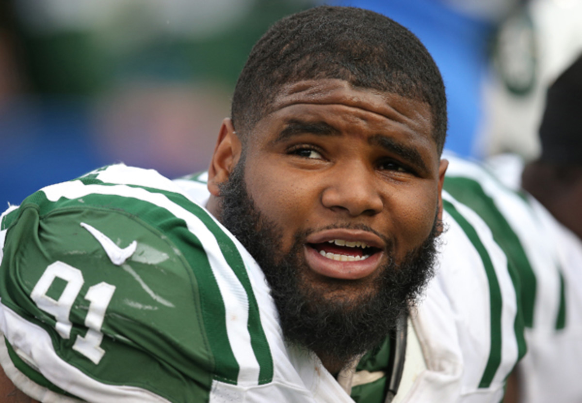 Sheldon Richardson may be NFL's the best rookie in 2013. (Tom Szczerbowski/Getty Images)
