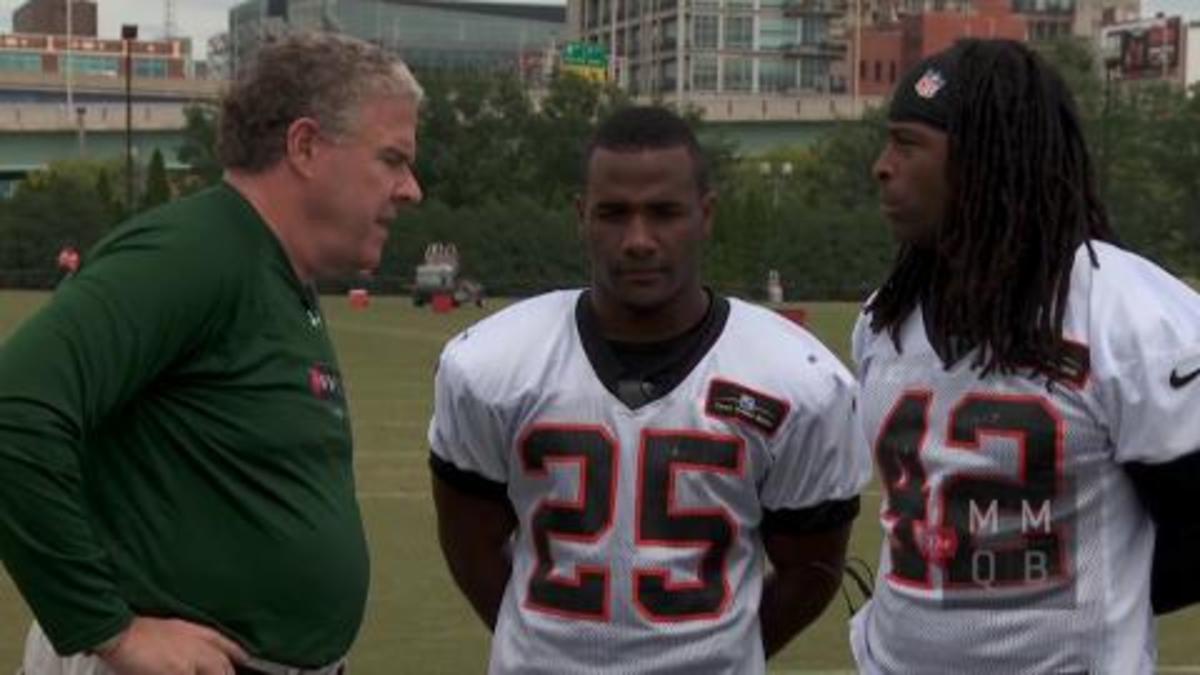 Rookie Mentor: BenJarvus Green-Ellis and Giovani Bernard - Sports