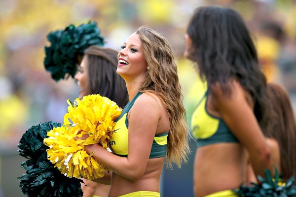 Oregon cheerleaders show school spirit in their eyes Sports Illustrated