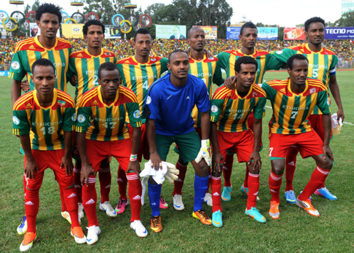 Эфиопия высшая лига футбол. Футбол сборная Эфиопия. Эфиопия футболисты. Эфиопский футболист. Сборная Эфиопии футболист.