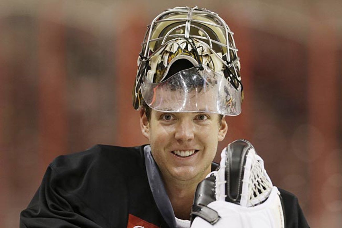 Steve Mason hopes to rediscover his Calder Trophy-winning form in the heat of Philadelphia.
