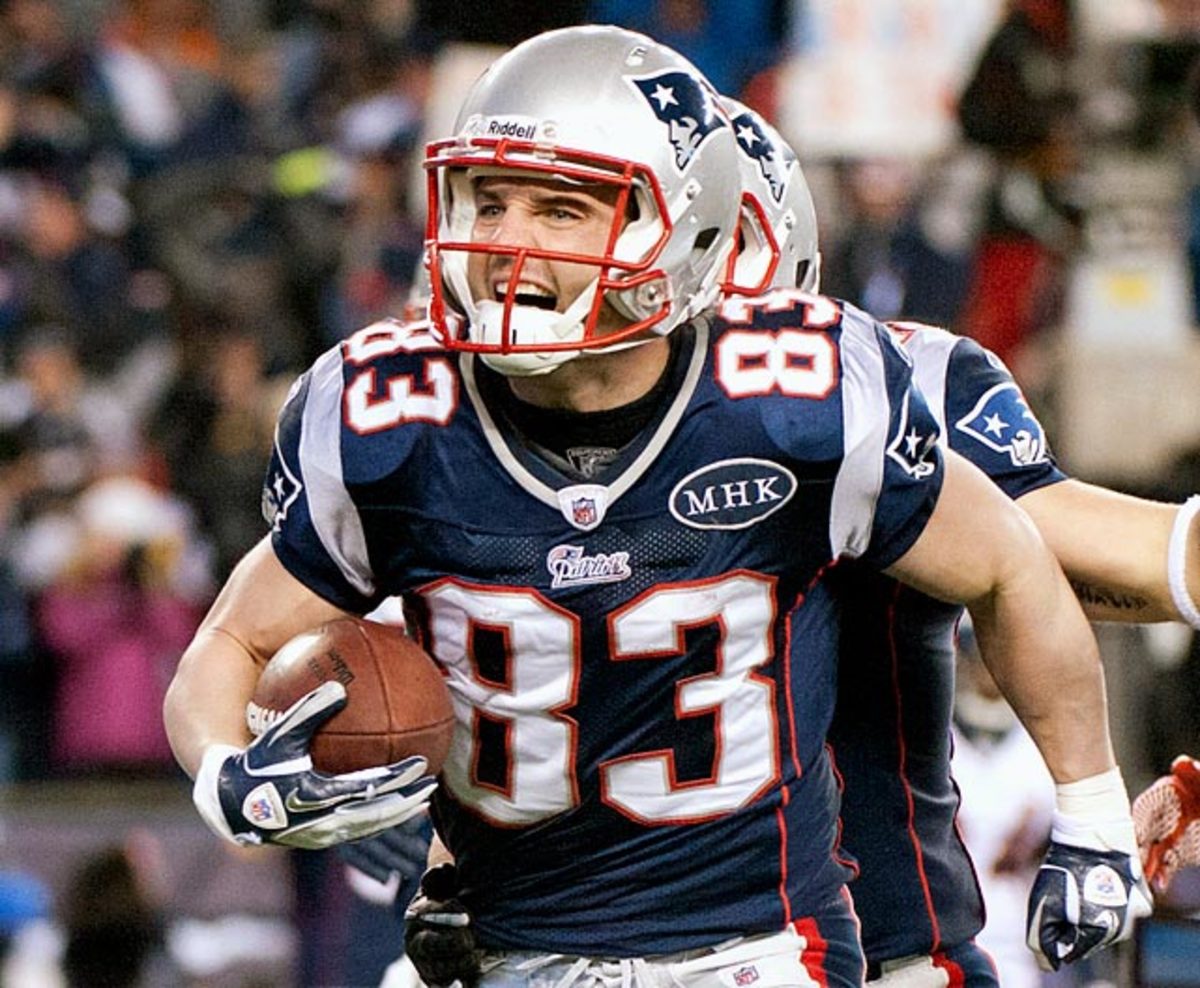 131022165554-wes-welker-op1h-7831-single-image-cut.jpg