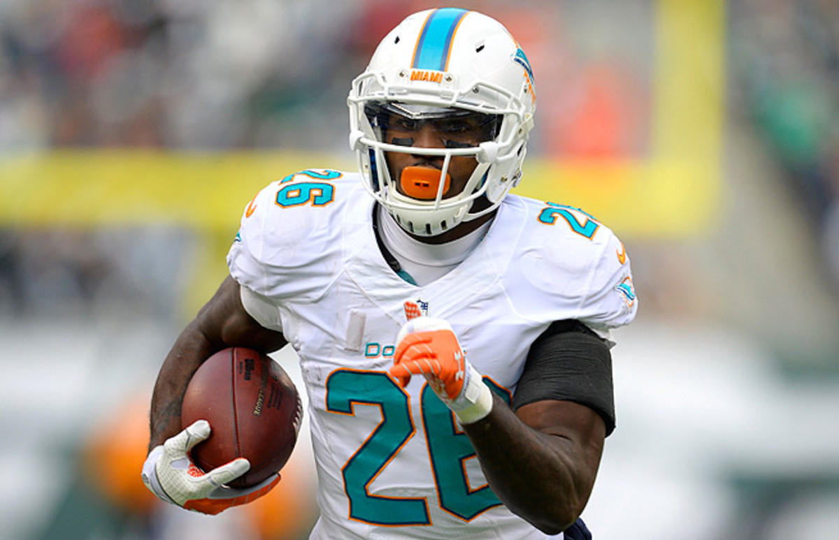 Lamar Miller is now getting the majority of the carries for Miami, and has a big opportunity against the Steelers.