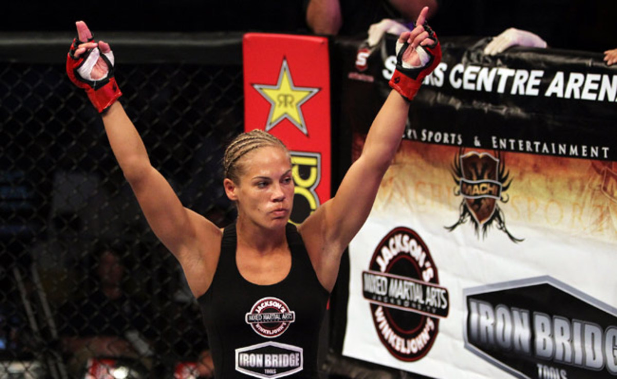 Julie Kedzie will make her UFC debut on Saturday against Germaine de Randamie.