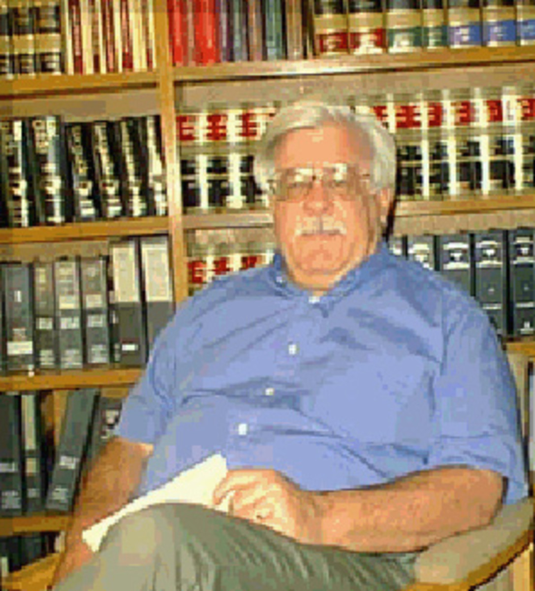 Illinois lawyer Bruce Stratton owns a home in San Ignacio, Belize.