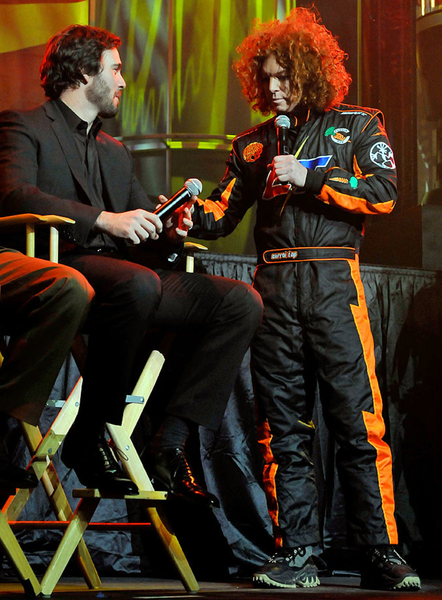 2010-jimmie-johnson-carrot-top.jpg
