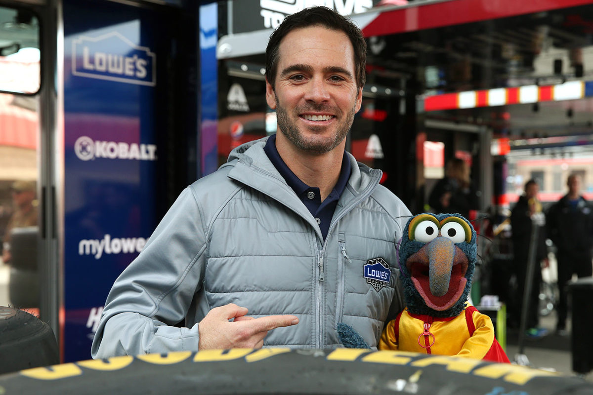2014-Jimmie-Johnson-The-Great-Gonzo.jpg