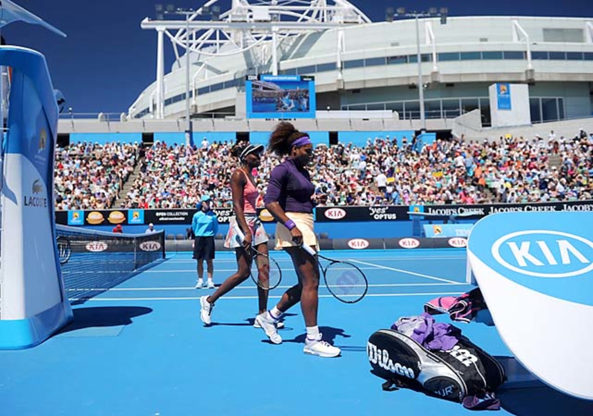 130122010159-australian-open-serena-venus-williams-single-image-cut.jpg