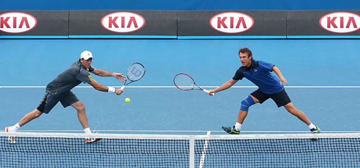 130121223214-australian-open-mats-wilander-darren-cahill-single-image-cut.jpg