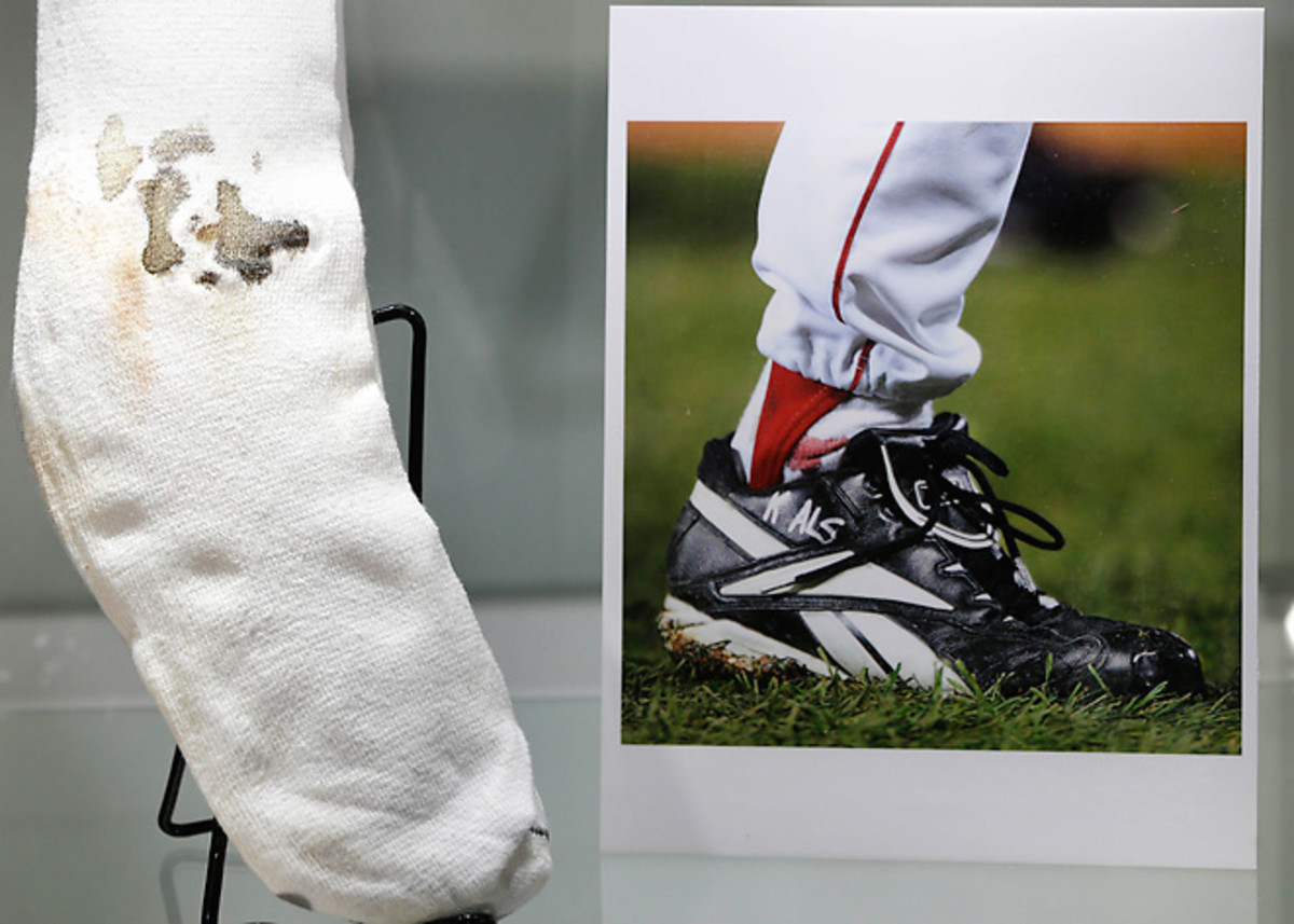Curt Schilling decided to auction one of his bloody socks from 2004 MLB playoffs.