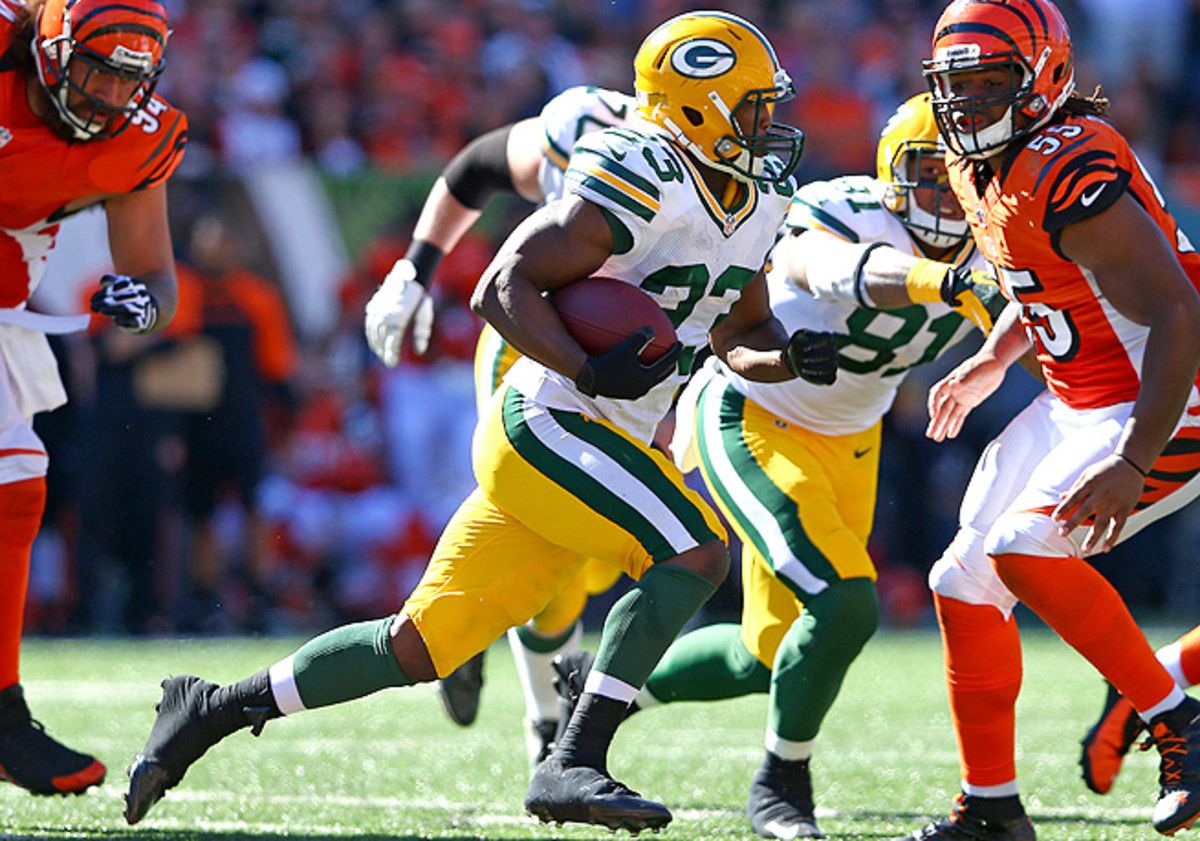 Johnathan Franklin became the second-straight Green Bay running back to rush for 100-plus yards in a game this year.