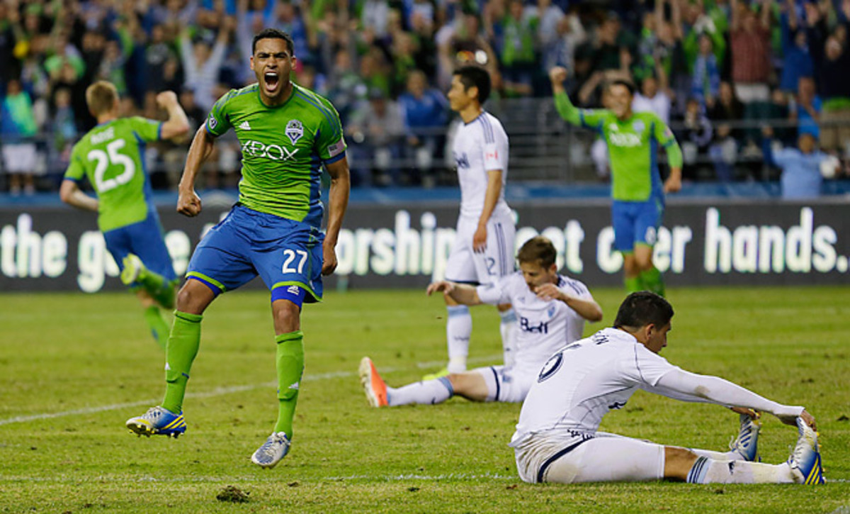 Lamar Neagle scored the winning goal for the Seattle in a 3-2 Cascadia Cup triumph over Vancouver.