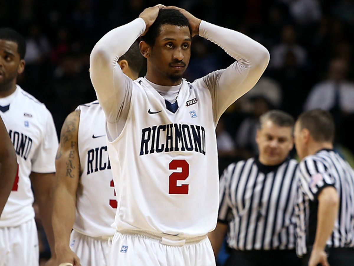 Richmond's Cedrick Lindsay looks distraught after some controversial officiating cost the Spiders. [Mike Lawrie/Getty Images]