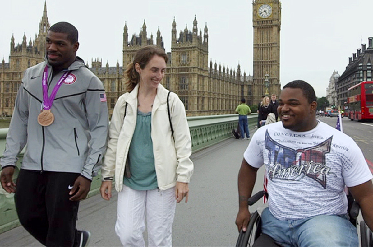 Lisa Fenn (middle), became part of the story after forming a close bond with the subjects of her feature. 