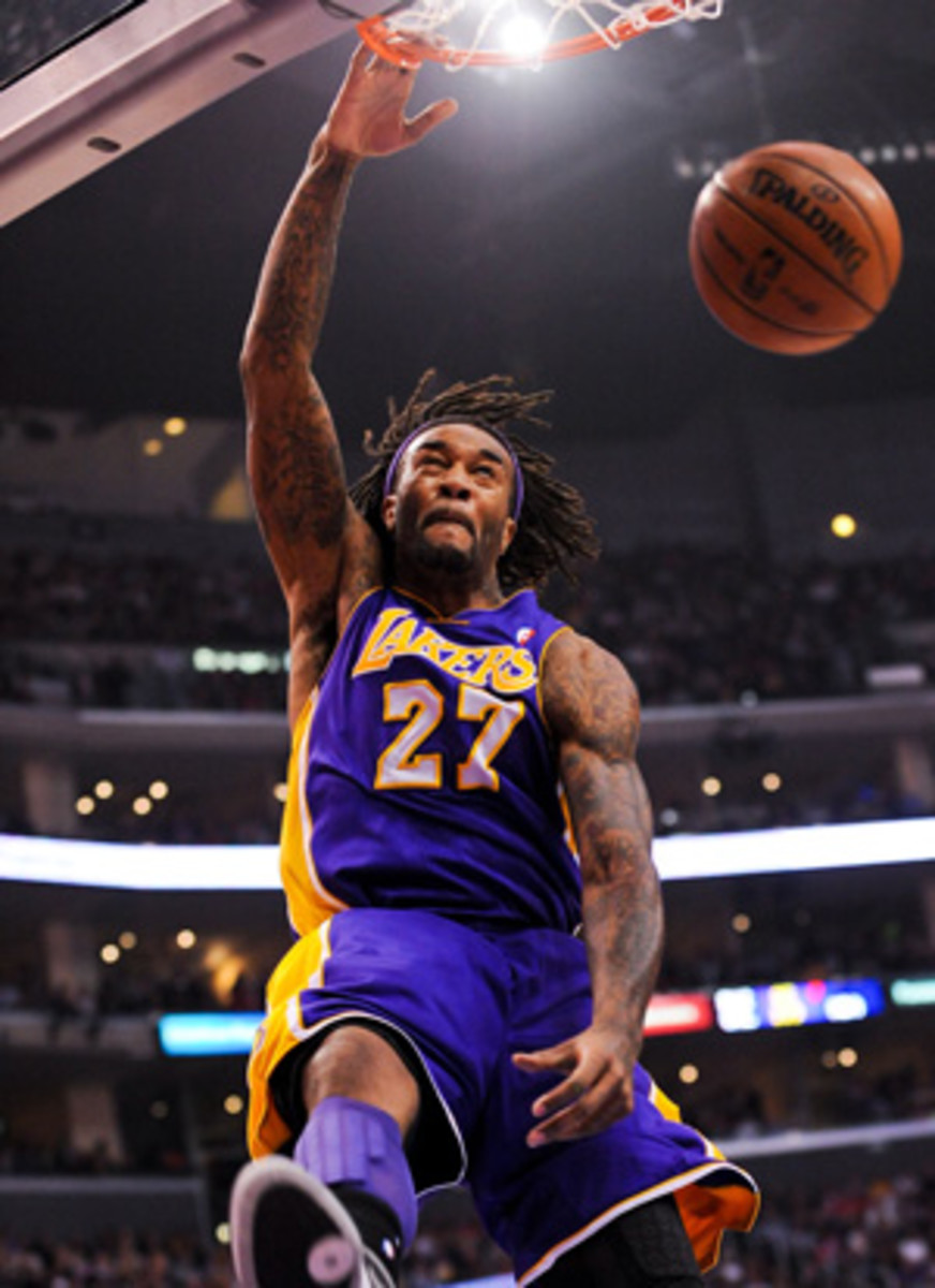 Lakers' Jordan Hill (hip) to undergo 