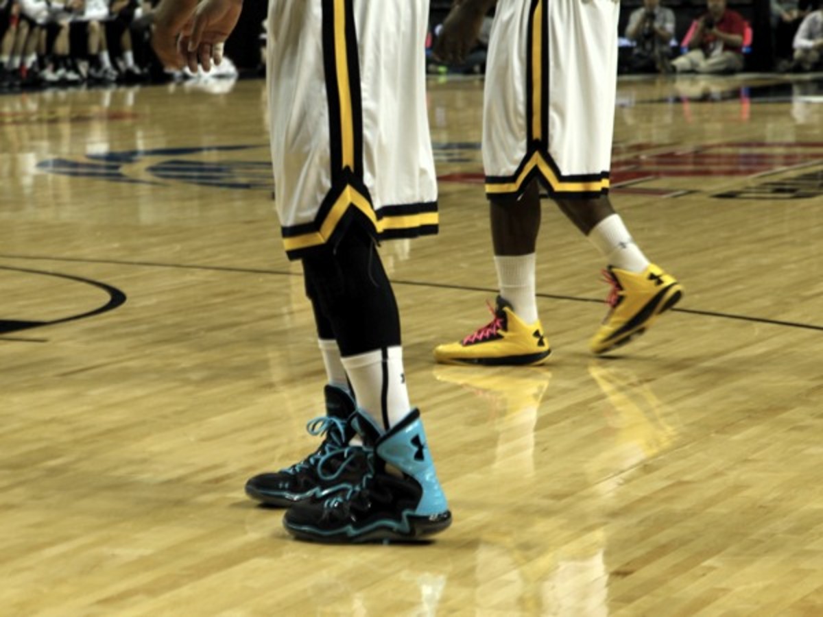 La Salle's Tyreek Duren, rocking some Back To The Future-esque Under Armour hightops (photo courtesy of Brendan Awerbuch/Barclays Center)