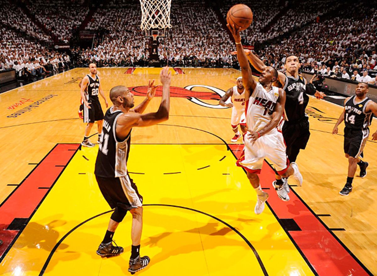 With openings for LeBron James limited, Mario Chalmers led the Heat with 19 points in a Game 2 win.