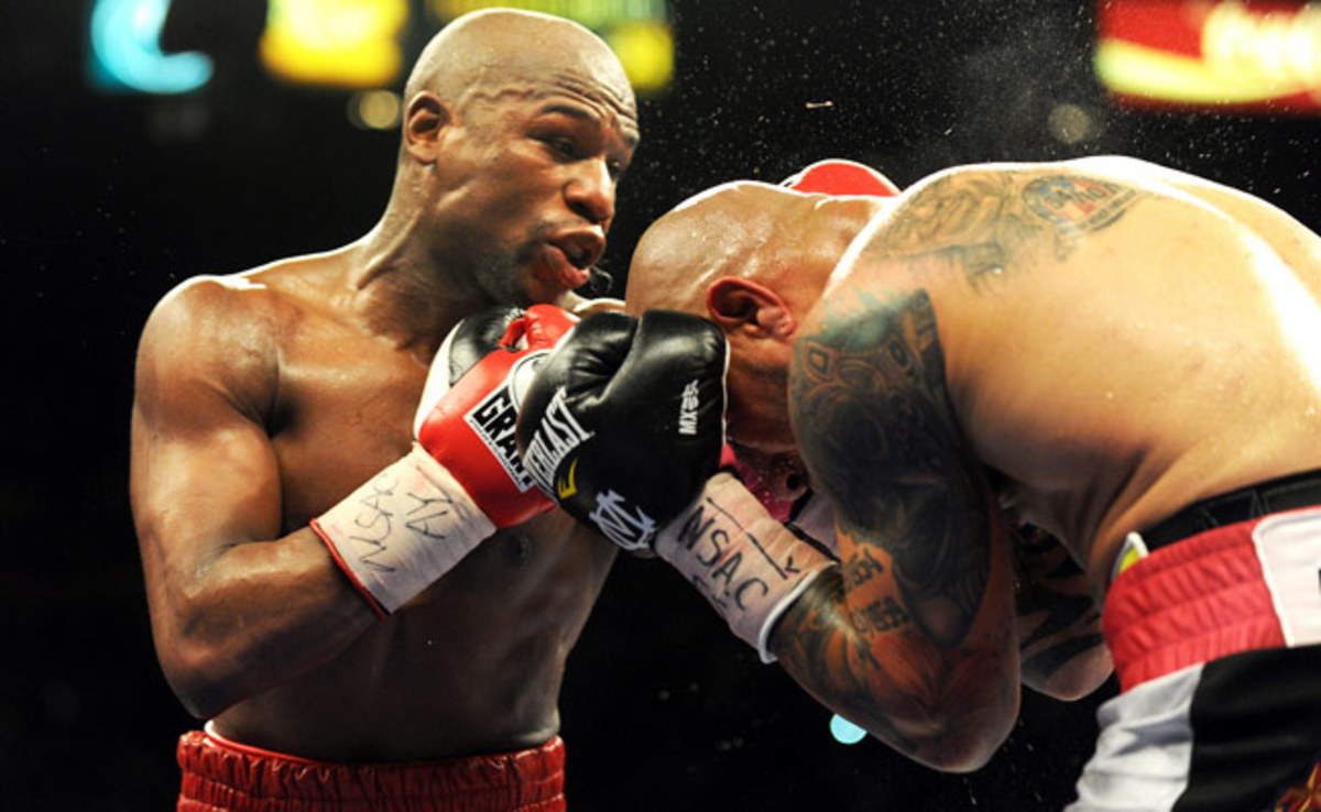 Floyd Mayweather Jr. was last in the ring in May 2012, when he defeated Miguel Cotto.