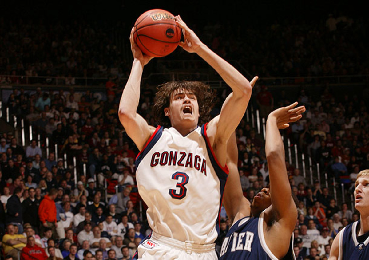 Morrison led the nation in scoring, averaging 28.1 points a game as a junior at Gonzaga. (John W. McDonough/SI)