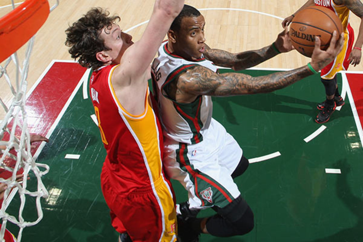Omer Asik vs. Monta Ellis