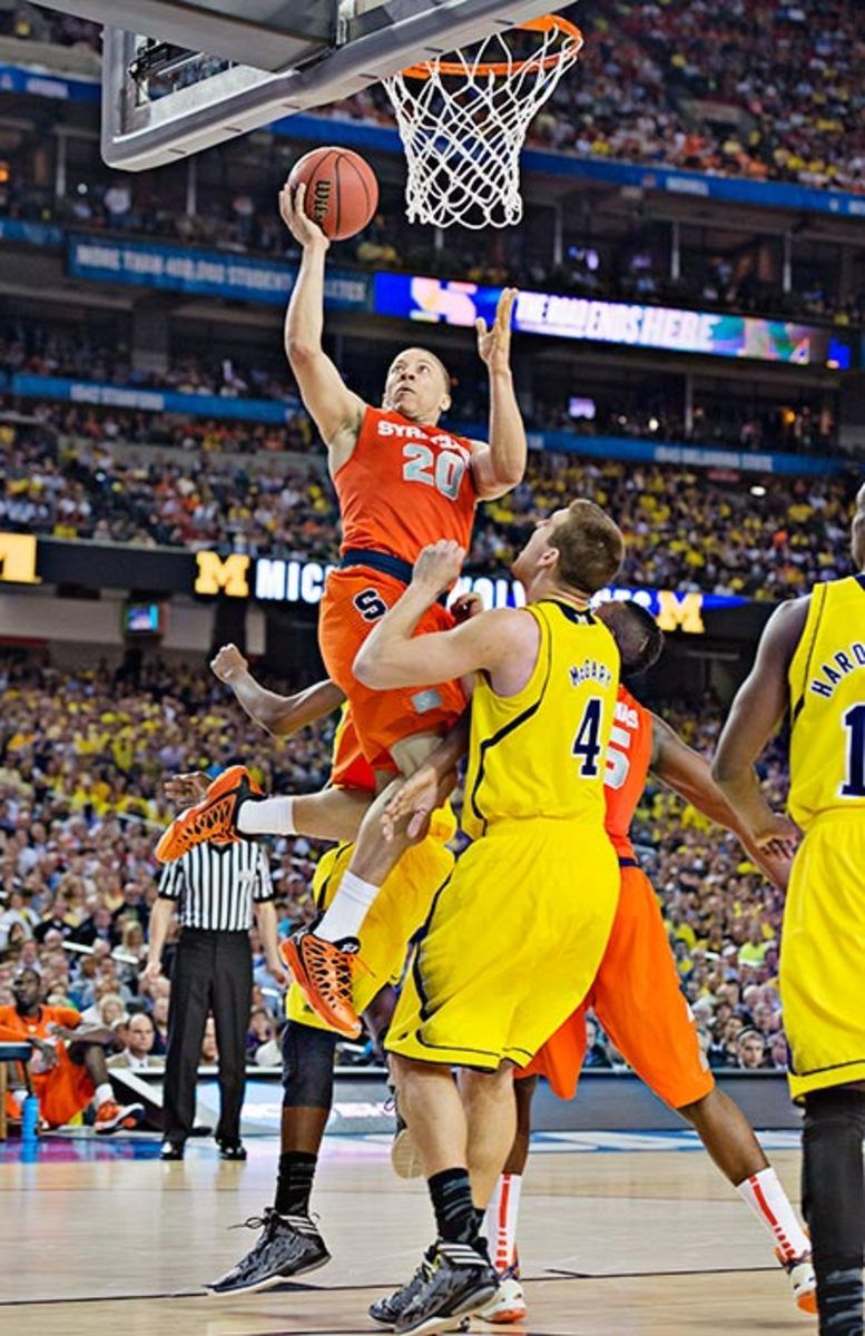 Michigan 61, Syracuse 56