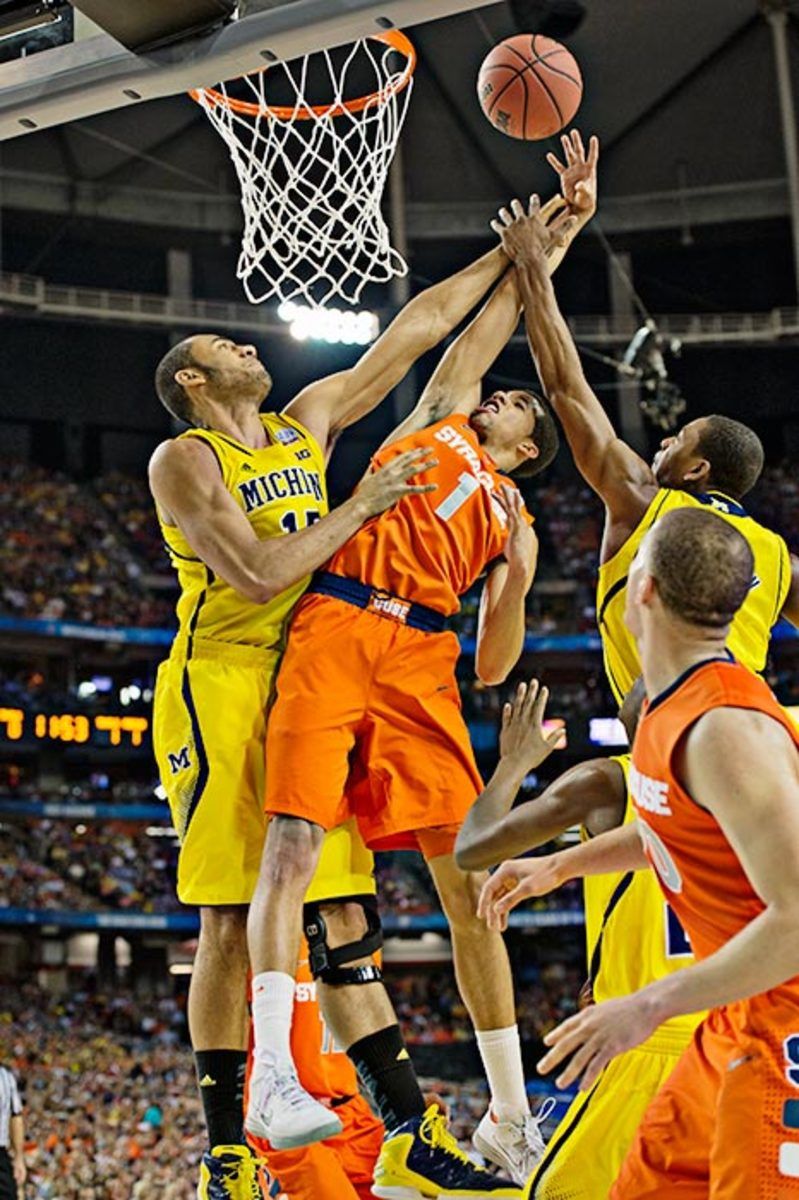 Michigan 61, Syracuse 56