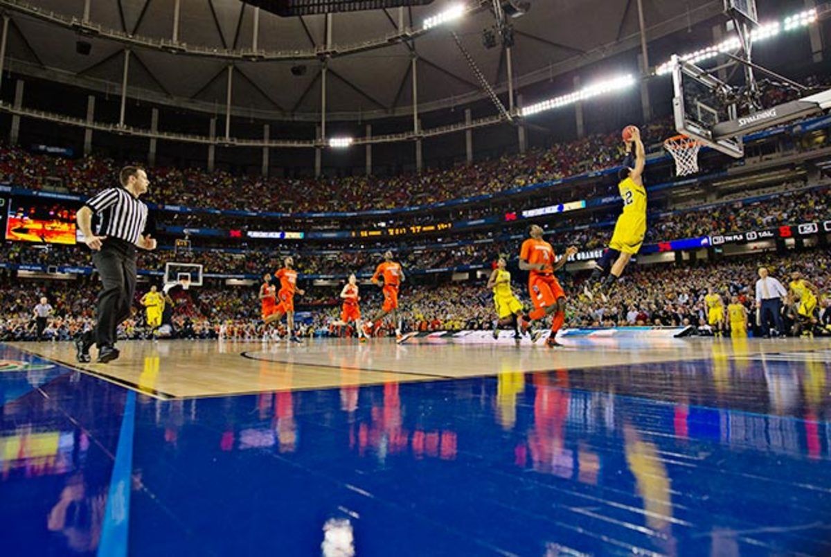 Michigan 61, Syracuse 56