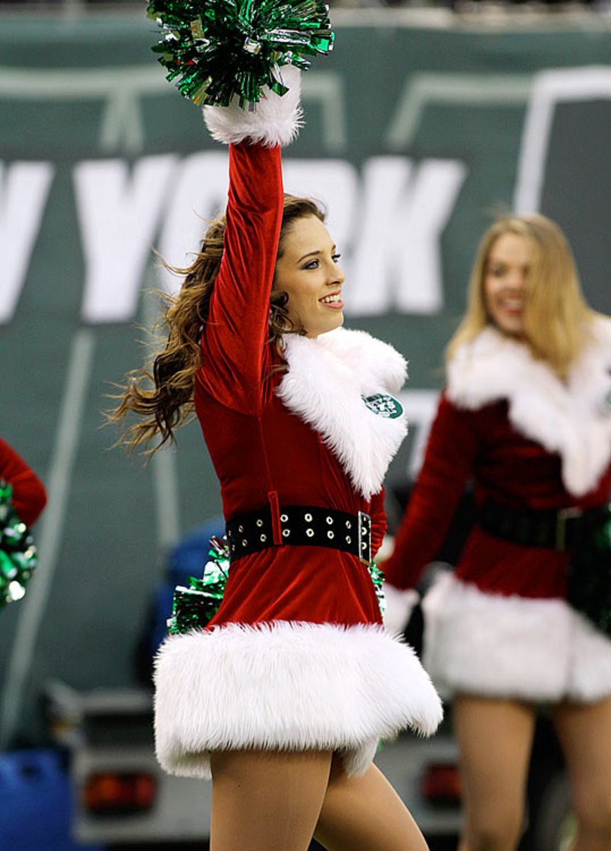 131210081701-new-york-jets-flight-crew-cheerleaders-25304373-single-image-cut.jpg