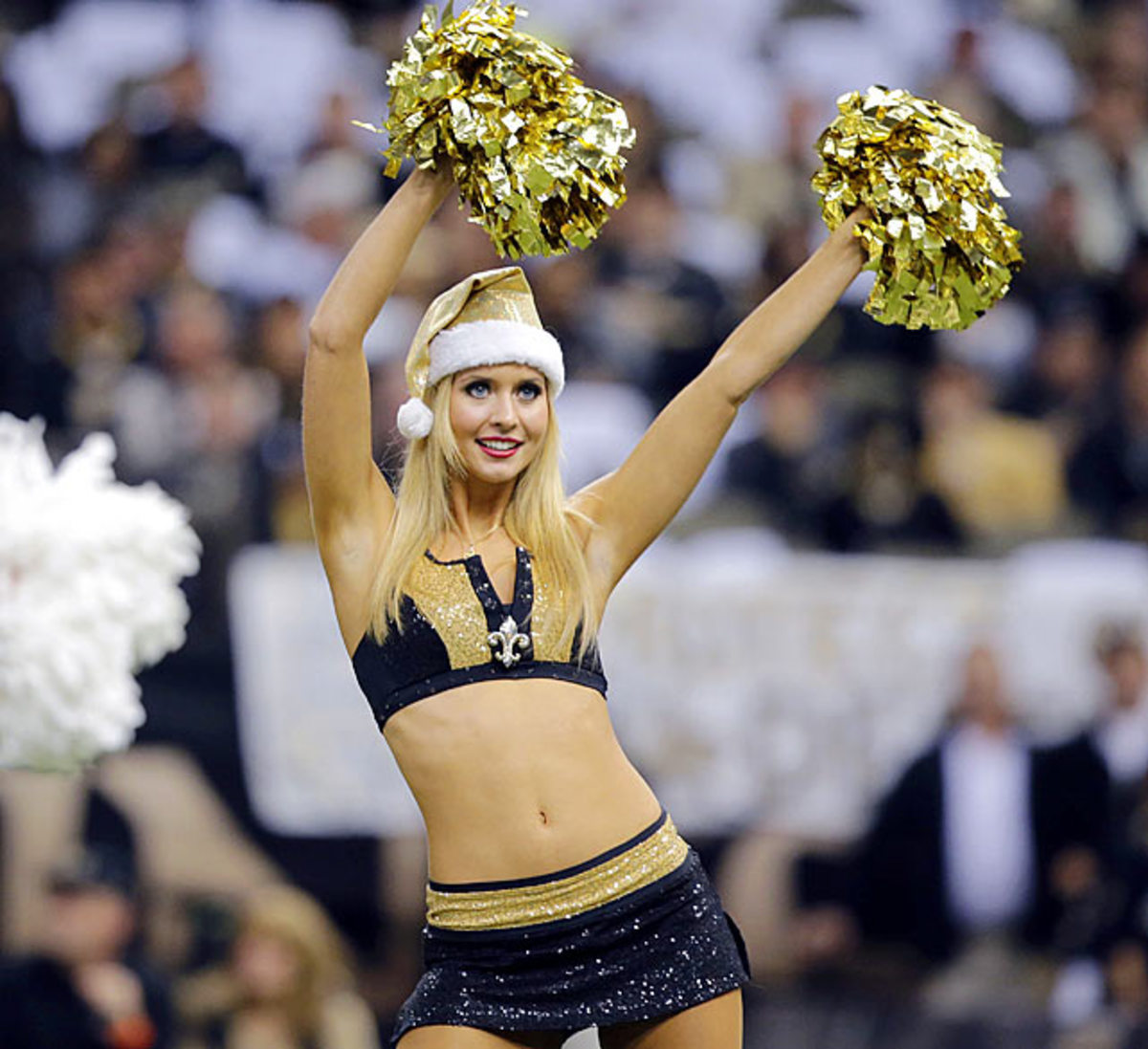 131210081637-new-orleans-saints-saintsations-cheerleaders-ap286857509830-1-single-image-cut.jpg
