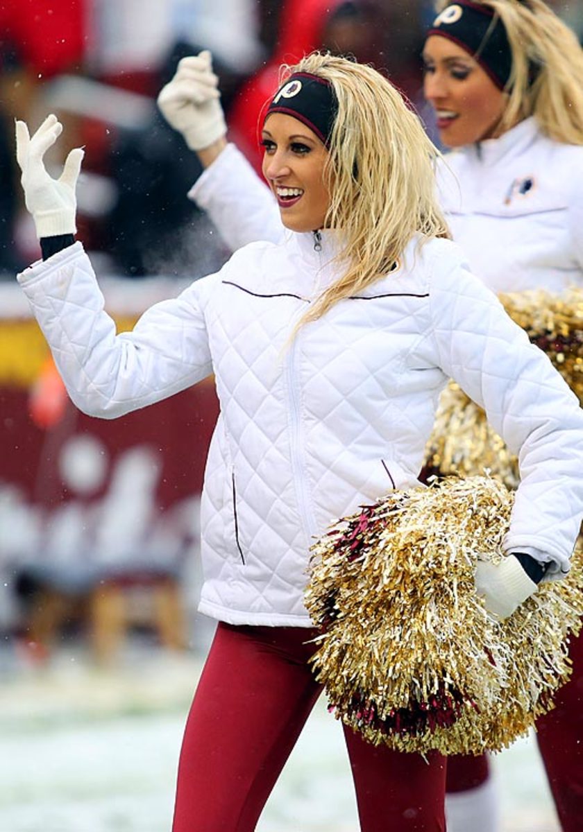131210081921-washington-redskins-cheerleaders-25299798-single-image-cut.jpg
