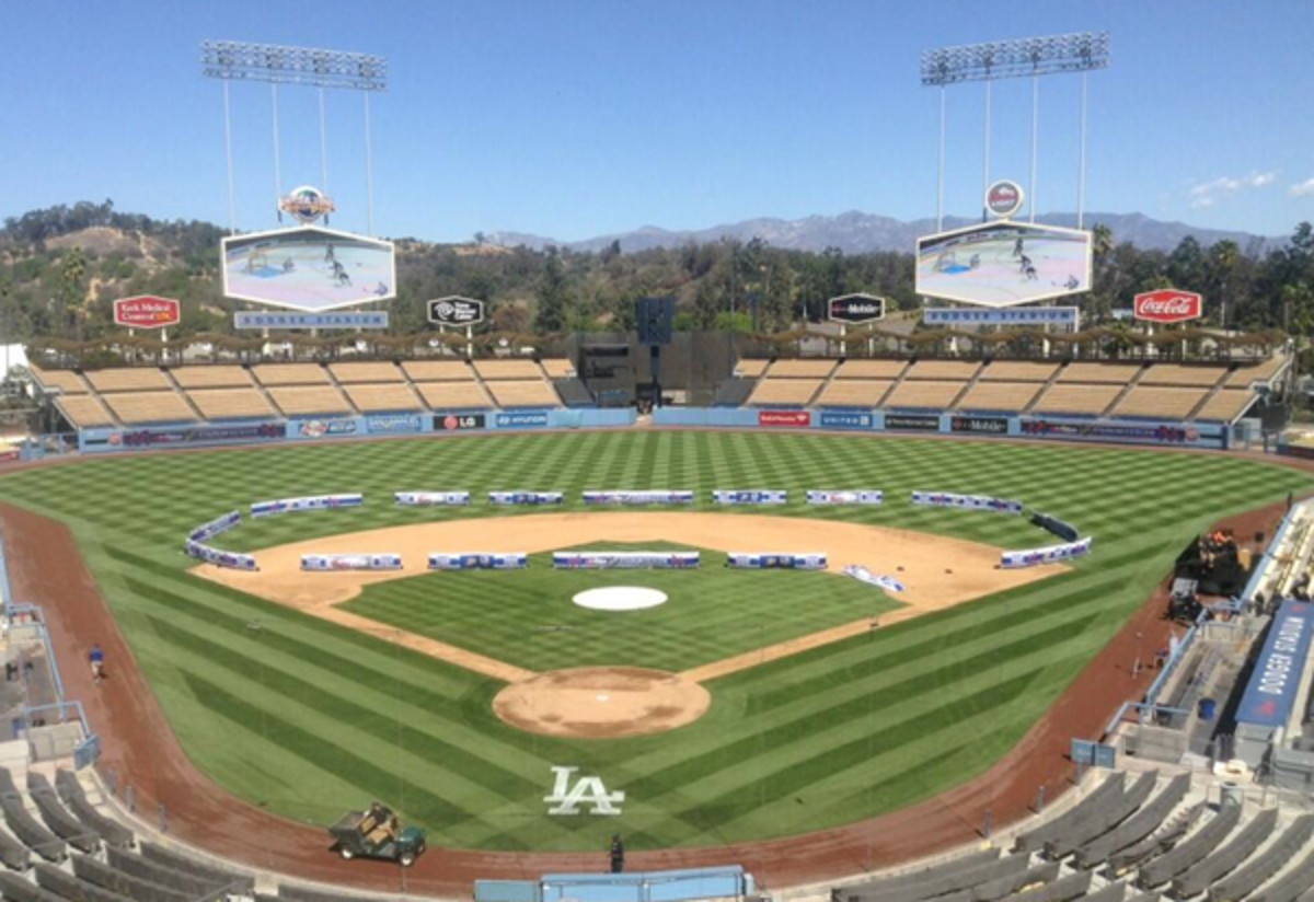 dodgerstadium.jpg