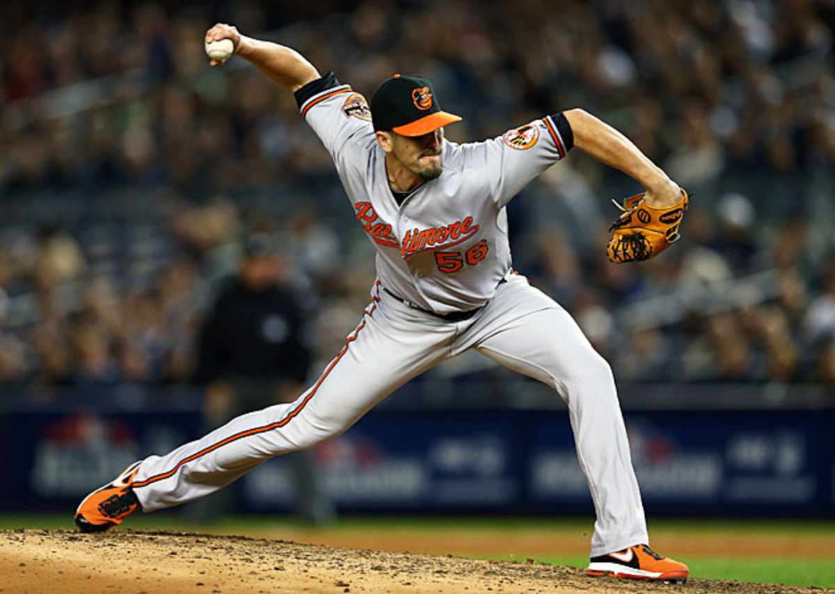 Relief pitcher Darren O'Day became the final player in the MLB to settle his arbitration case on Monday.
