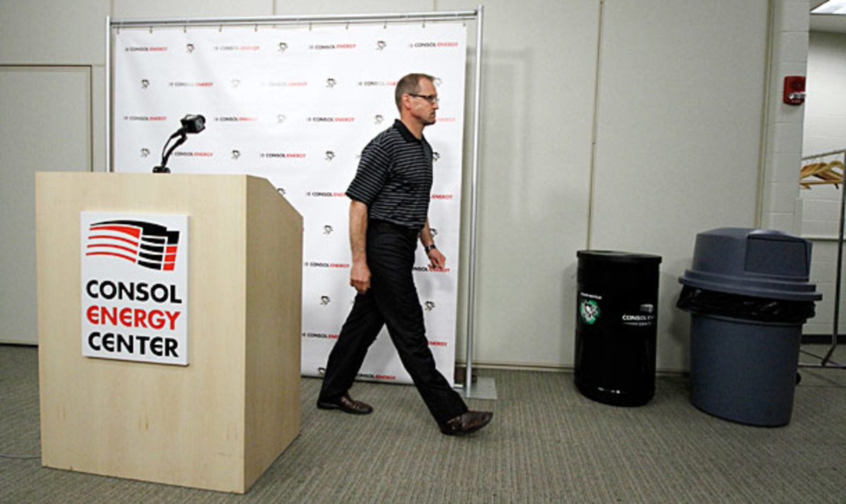 Pittsburgh Penguins coach Dan Bylsma