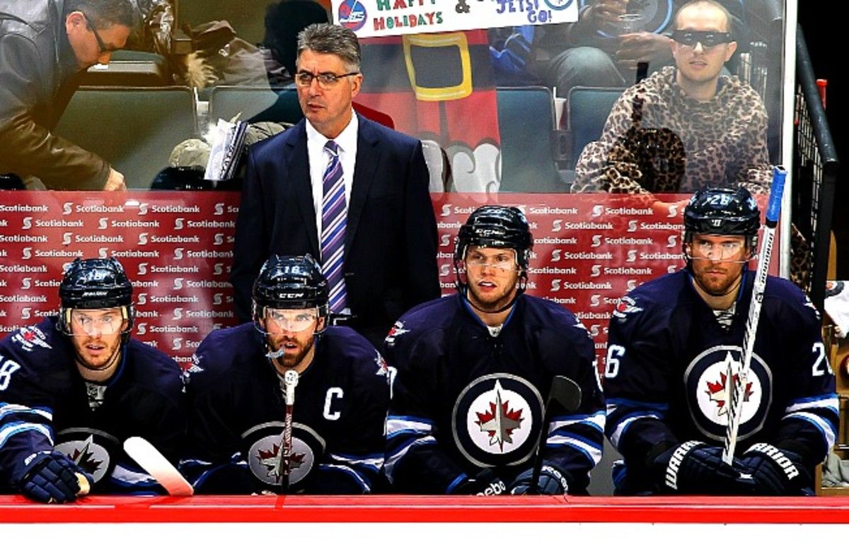 As fan discontent grows, Jets coach Claude Noel takes more heat for the Jets' lackluster play.