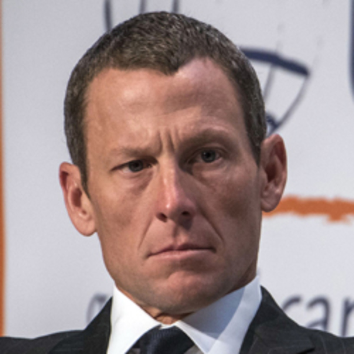 The Justice Department is reportedly weighing whether to enter a federal whistleblower suit against Lance Armstrong. (AFP/Getty Images)