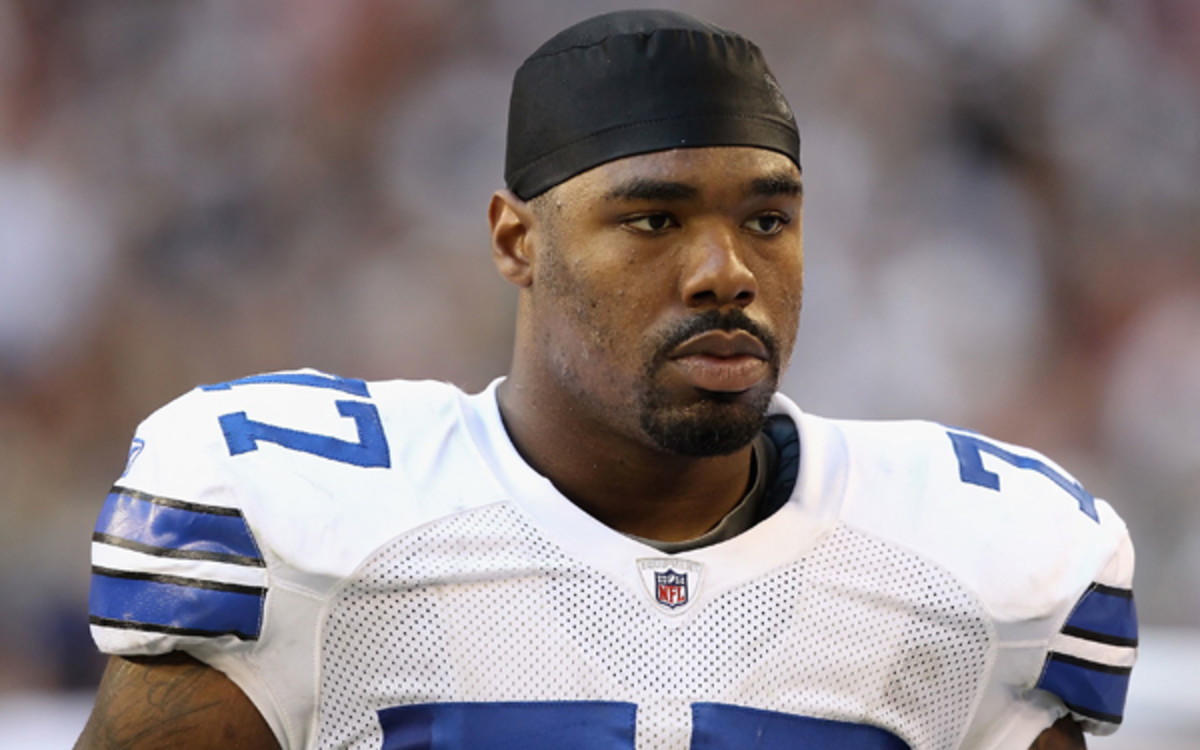 Tyron Smith said he gave his parents and siblings more than $1 million but they want more. (Christian Petersen/Getty Images)