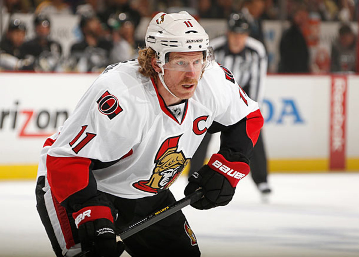 Daniel Alfredsson left the Ottawa Senators to sign with the Detroit Red Wings