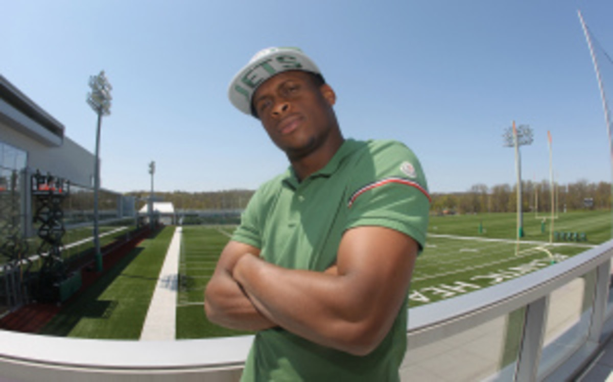 Geno Smith signed with Jay-Z's Roc Nation Sports agency on Wednesday. (Al Pereira/Getty Images)