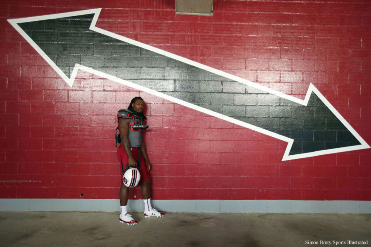 clowney-arrow-800inline-NEW