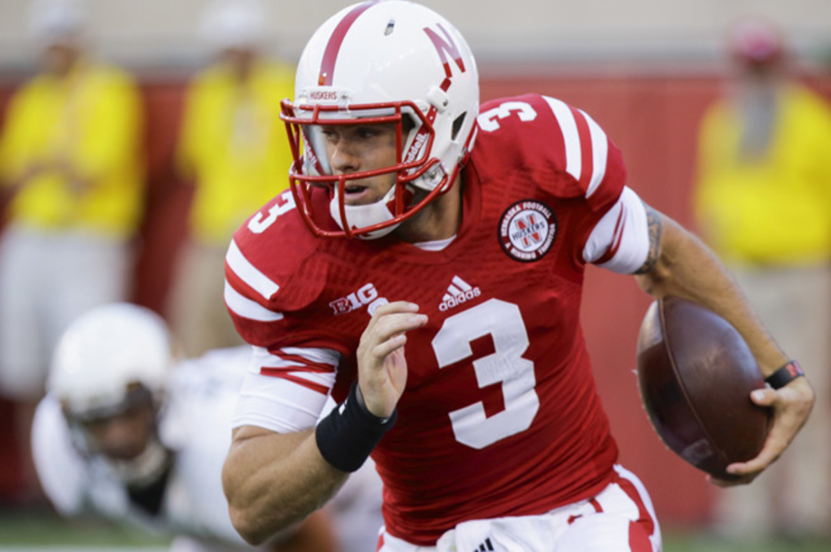 Nebraska's Taylor Martinez says left shoulder feels fine Sports