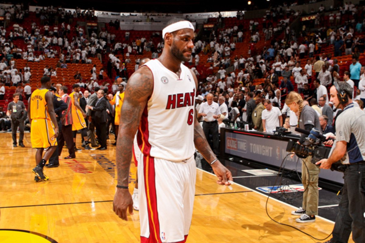 Pacers radio broadcaster takes shots at Heat fans during Game 2