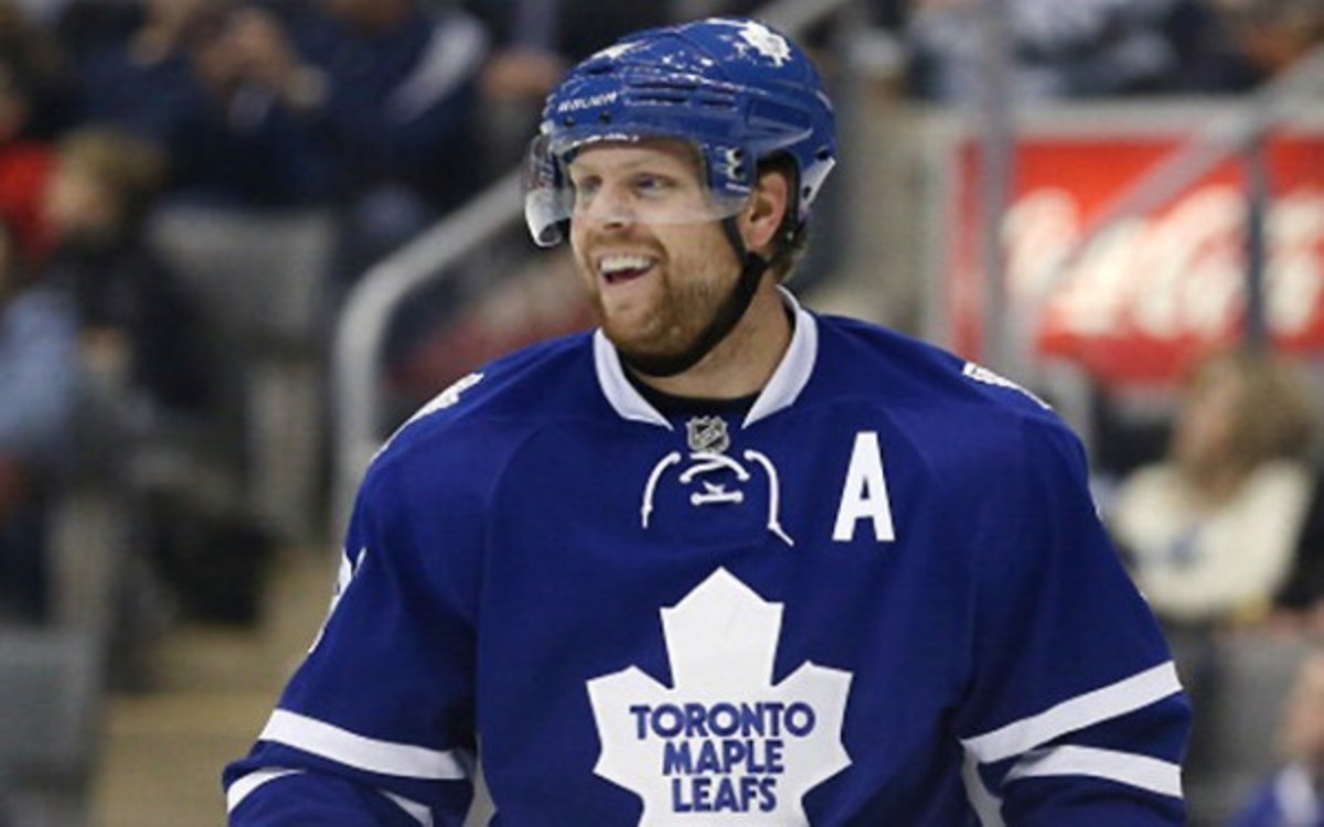 Maple Leafs forward Phil Kessel is suspended for three preseason games for slashing. (Getty Images)