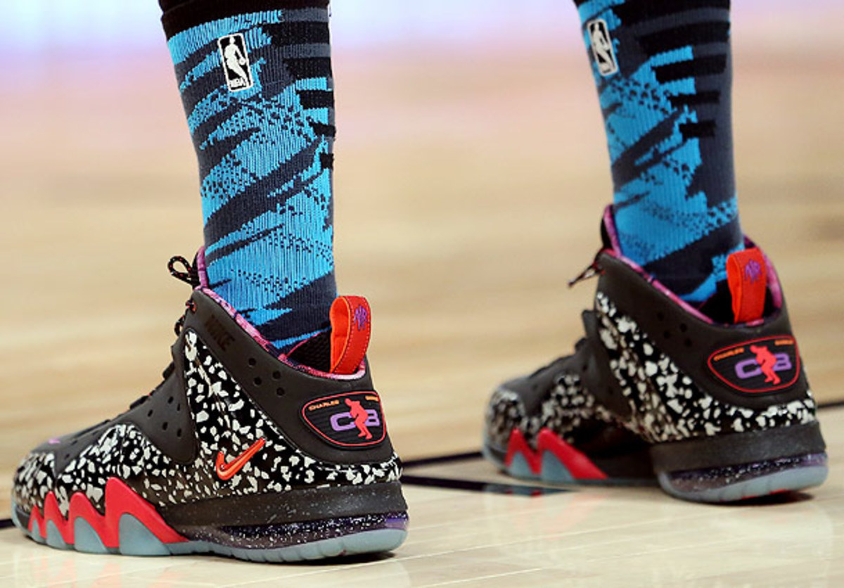 Anthony Davis at the Rising Stars practice