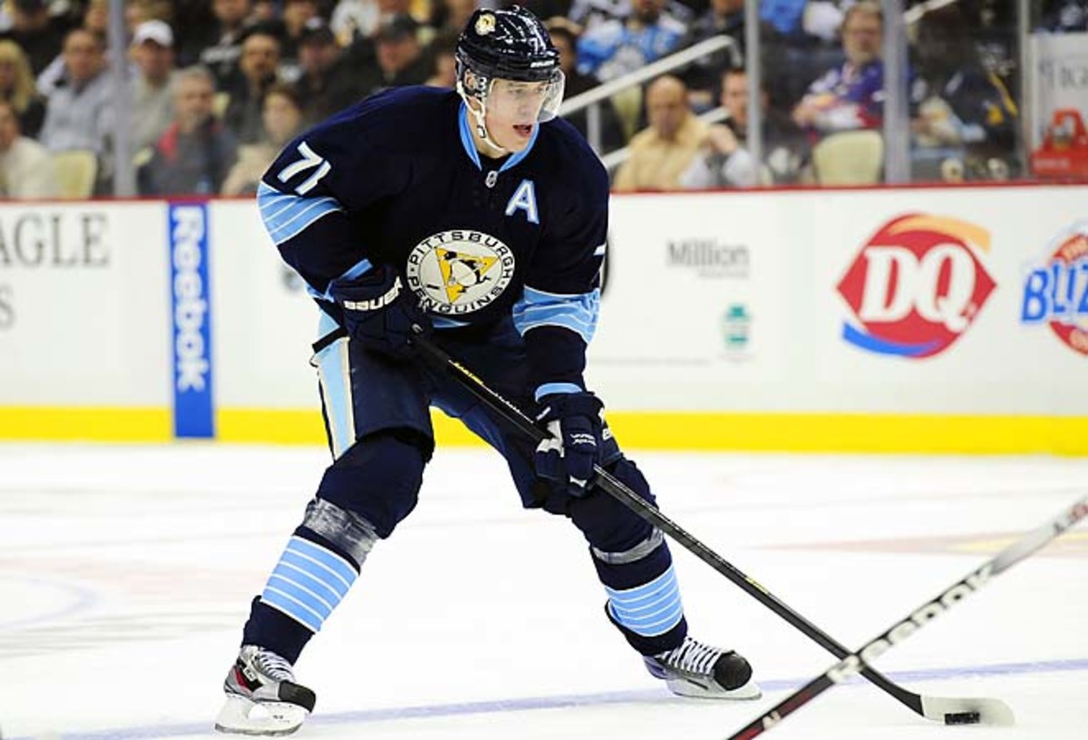 Evgeni Malkin practices with Pittsburgh Penguins teammates - Sports  Illustrated, image size:1200x816