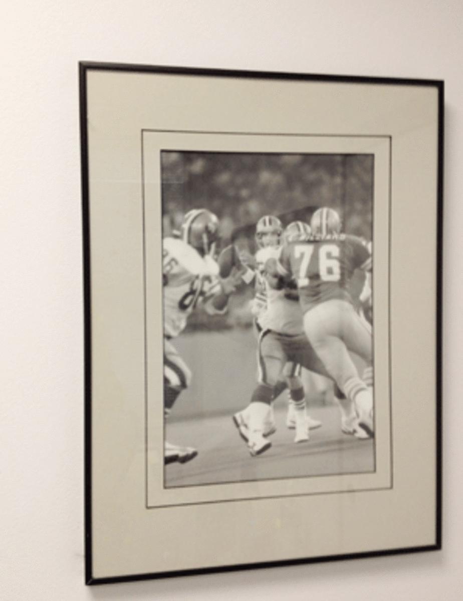 John Frank (left) played a pivotal role in helping the San Francisco 49ers come from behind to beat the Bengals in Super Bowl XXIII
