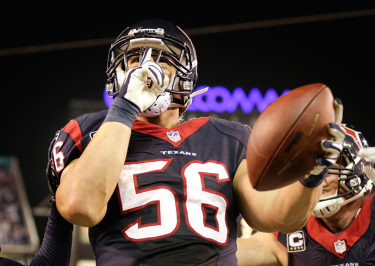 Brian Cushing silenced the Chargers' hopes for a season-opening win. (AP/Gregory Bull)