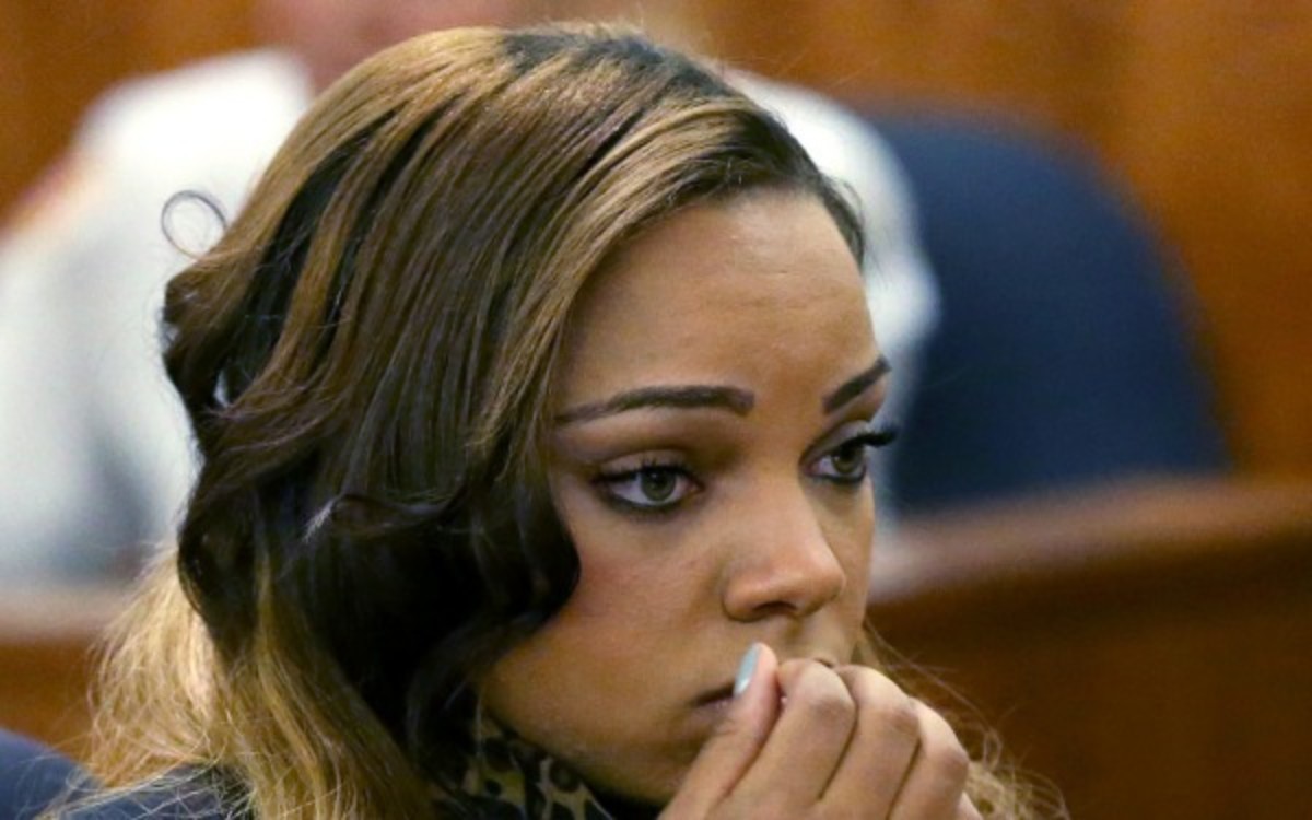 Aaron Hernandez’s fiance Shayanna Jenkins was indicted for perjury in September. (AP Photo/Boston Globe, Jonathan Wiggs)
