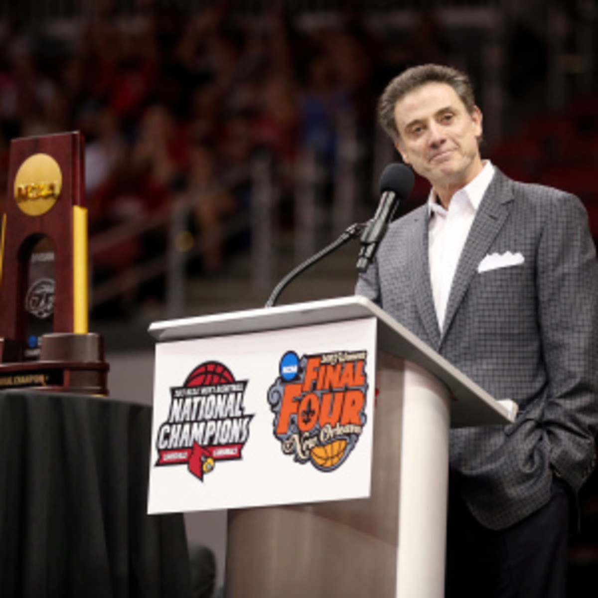 Rick Pitino said he will get a tattoo of a cardinal on his shoulder. (Andy Lyons/Getty Images)