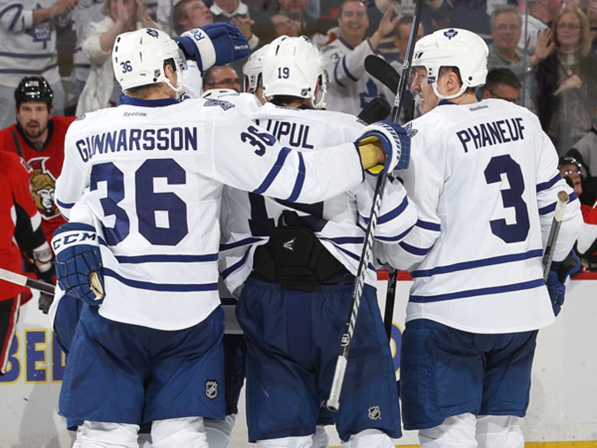 With a 4-1 win over Ottawa, Toronto clinched its first playoff berth in nine seasons. (Jana Chytilova/Getty Images)